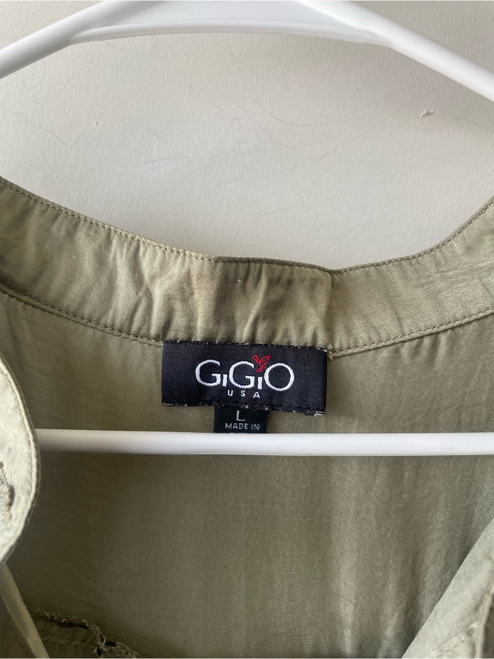 GGO Olive Relaxed Button-Down Tunic Shirt - Picture 2 of 8